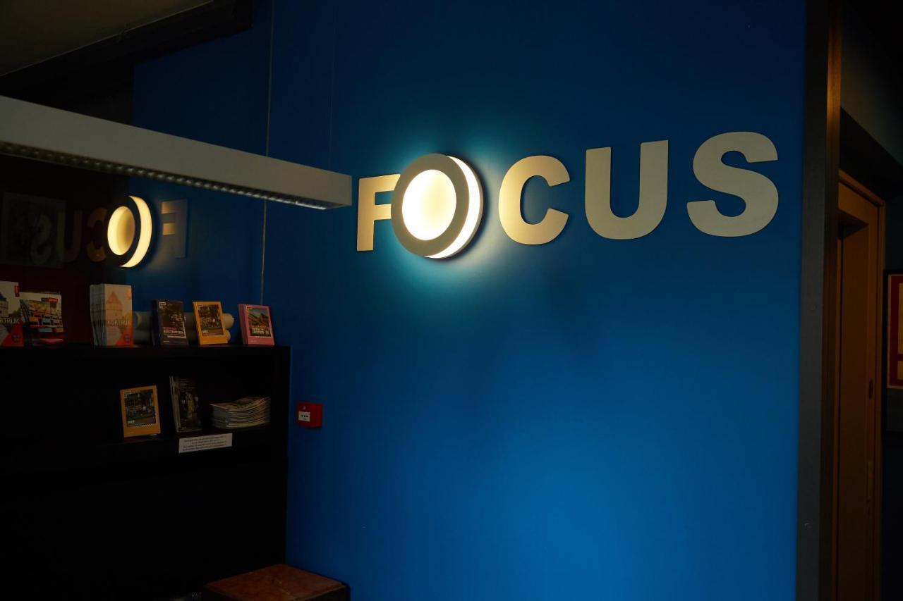 Focus Budget كورترايك المظهر الخارجي الصورة